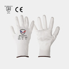 Customized gloves can make employees feel more belonging